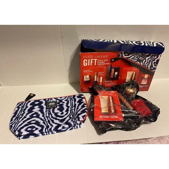 Estée Lauder Opening Ceremony Designer Edition Bag Reveal your Radiance Revitali - Picture 3 of 5